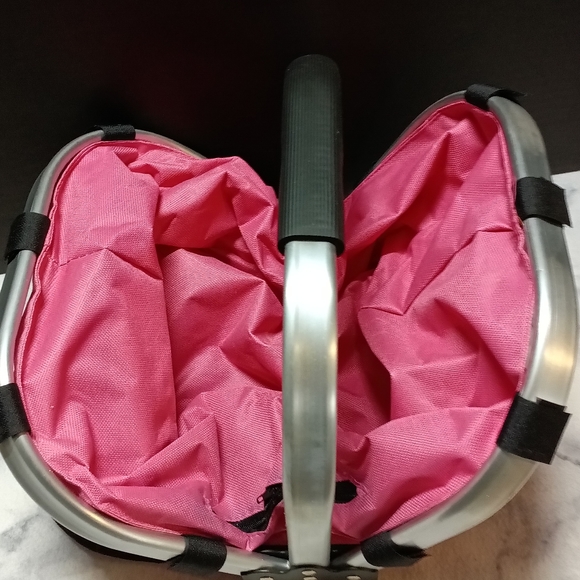 Partiki pink folding picnic basket new in box - Picture 11 of 12